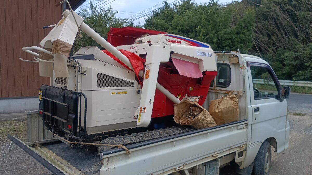 脱穀機（ハーベスター）ヤンマーPKD60