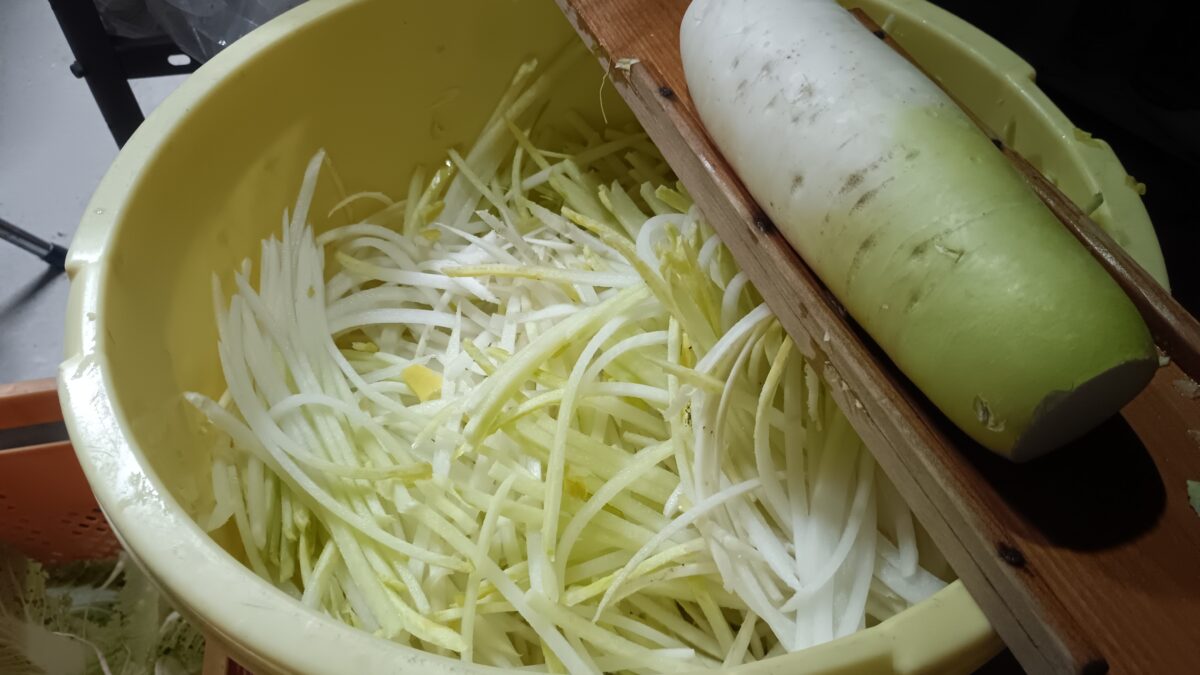 切り干し突きで、ザックザク